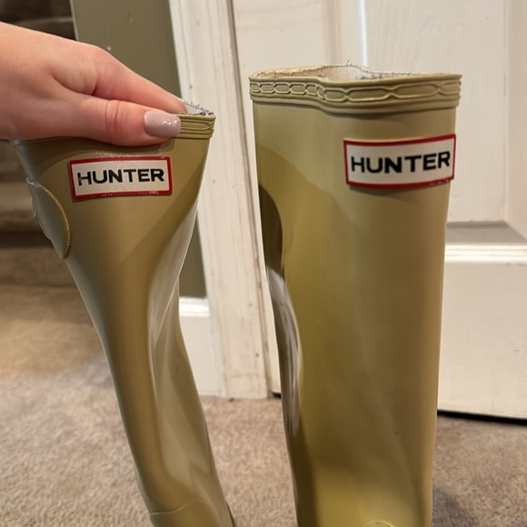 Tan Tall Hunter Boots - Picture 3 of 5